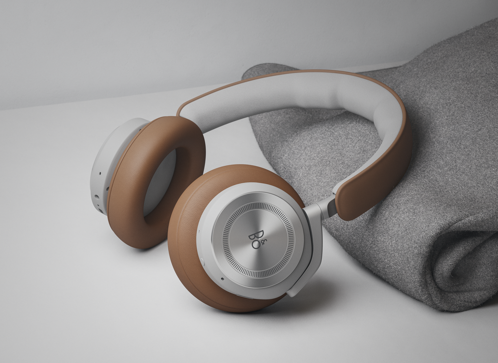 Bang & Olufsen Beoplay HX